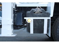 ISUZU Elf Cherry Picker 2PG-NKR88N 2020 31,000km_24