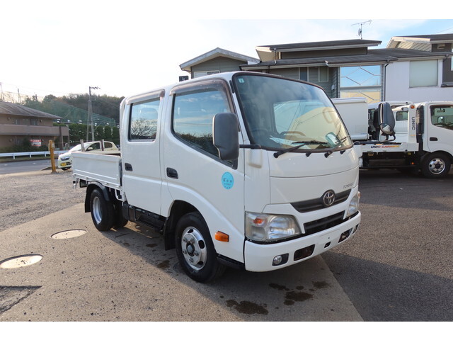 TOYOTA Toyoace Double Cab TKG-XZU605 2015 96,285km