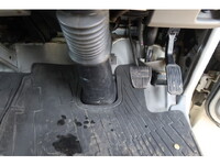 TOYOTA Toyoace Double Cab TKG-XZU605 2015 96,285km_34