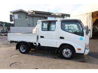 TOYOTA Toyoace Double Cab TKG-XZU605 2015 96,285km_4