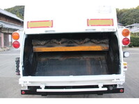 ISUZU Elf Garbage Truck PDG-NPR75N 2010 188,000km_17