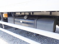 ISUZU Forward Refrigerator & Freezer Truck TKG-FRR90S2 2017 475,000km_17