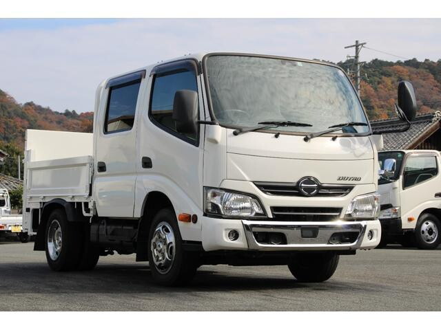HINO Dutro Double Cab TKG-XZU605M 2017 117,000km