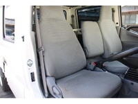 HINO Dutro Double Cab TKG-XZU605M 2017 117,000km_31