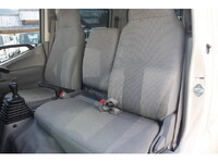 HINO Dutro Double Cab TKG-XZU605M 2017 117,000km_33