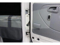 HINO Dutro Double Cab TKG-XZU605M 2017 117,000km_34