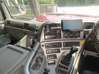 NISSAN Quon Trailer Head QKG-GK6XAB 2017 759,000km_23