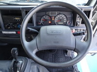 ISUZU Elf Panel Van TPG-NHR85AN 2017 77,000km_32