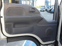 ISUZU Elf Panel Van TPG-NHR85AN 2017 77,000km_36