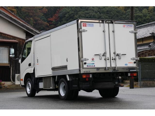 Toyoace Refrigerator & Freezer Truck_2