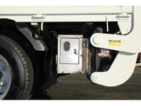 ISUZU Elf Double Cab TPG-NJR85A 2018 112,000km_21