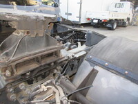 NISSAN Quon Trailer Head QPG-GK5XAD 2015 506,000km_12