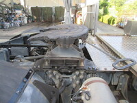 NISSAN Quon Trailer Head QPG-GK5XAD 2015 506,000km_15