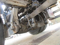 NISSAN Quon Trailer Head QPG-GK5XAD 2015 506,000km_17