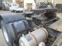 NISSAN Quon Trailer Head QPG-GK5XAD 2015 506,000km_9