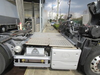 NISSAN Quon Trailer Head 2PG-GK5AAB 2021 398,000km_7