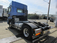 NISSAN Quon Trailer Head 2PG-GK5AAB 2018 893,000km_2