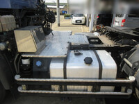 NISSAN Quon Trailer Head 2PG-GK5AAB 2018 893,000km_8