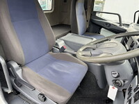 MITSUBISHI FUSO Fighter Flat Body TKG-FK61F 2016 195,918km_27