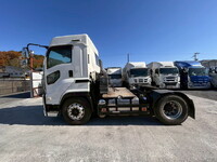 ISUZU Giga Trailer Head QKG-EXD52BD 2016 439,000km_6