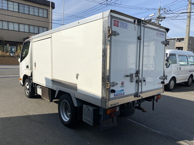 Others Refrigerator & Freezer Truck_2