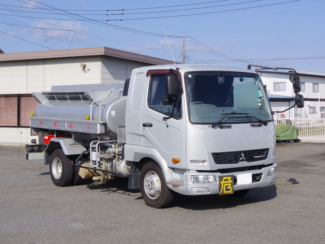 MITSUBISHI FUSO Fighter Tank Lorry TKG-FK61F 2013 318,000km