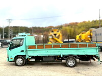 HINO Dutro Flat Body TKG-XZU650M 2017 219,716km_6
