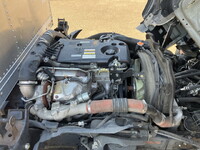 ISUZU Elf Aluminum Van TRG-NMR85AN 2018 267,353km_27