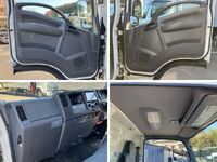 ISUZU Elf Aluminum Van TRG-NMR85AN 2018 267,353km_29