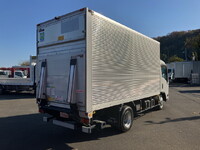 ISUZU Elf Aluminum Van TRG-NMR85AN 2018 267,353km_2