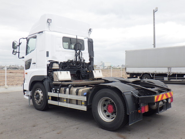 Profia Trailer Head_2