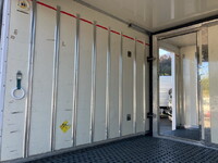 ISUZU Elf Refrigerator & Freezer Truck TPG-NMR85AN 2017 185,934km_15