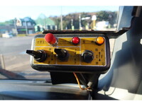 ISUZU Forward Garbage Truck PKG-FRR90S2 2009 186,849km_31