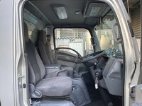 ISUZU Elf Aluminum Van TRG-NMR85N 2017 162,000km_32
