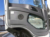 ISUZU Giga Aluminum Wing QKG-CYJ77B 2016 674,000km_15