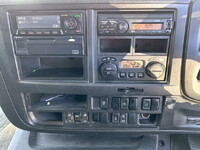 ISUZU Giga Aluminum Wing QKG-CYJ77B 2016 674,000km_25