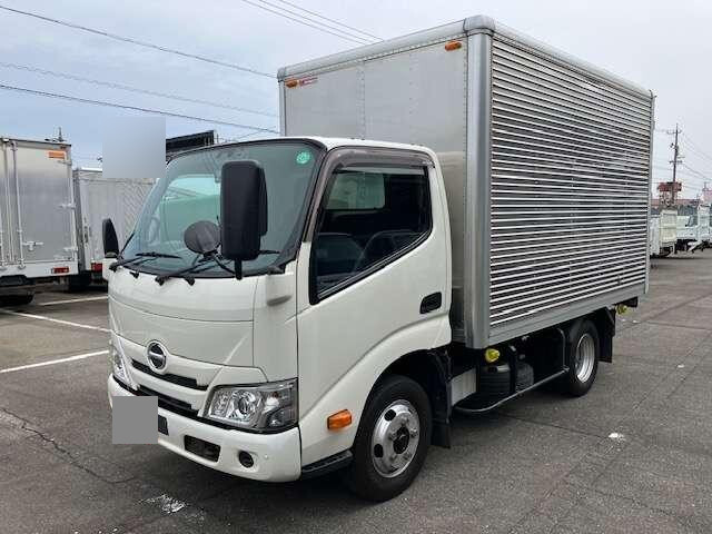 HINO Dutro Aluminum Van 2RG-XZC605M 2020 150,000km_1