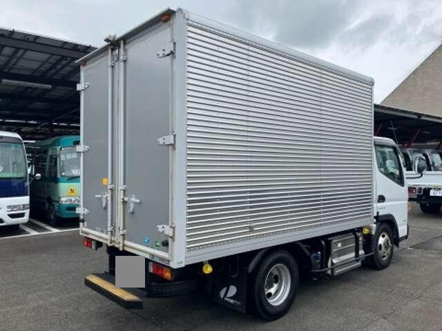 Canter Aluminum Van_2