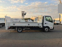 HINO Dutro Flat Body SKG-XZU710M 2011 84,000km_6