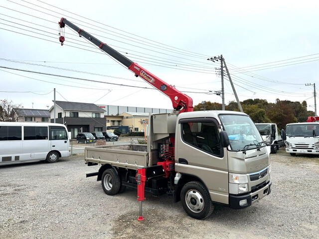 MITSUBISHI FUSO Canter Truck (With 4 Steps Of Cranes) TPG-FEA50 2017 70,743km_1