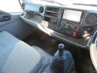 TOYOTA Dyna Truck (With 5 Steps Of Cranes) TKG-XZU730 2016 202,000km_14