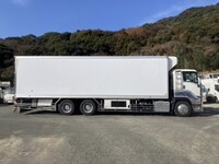 ISUZU Giga Refrigerator & Freezer Truck 2PG-CYL77C 2021 593,009km_7