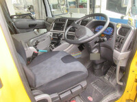 NISSAN Quon Trailer Head QKG-GK6XAB 2015 202,000km_18