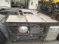 NISSAN Quon Trailer Head QKG-GK6XAB 2015 202,000km_7