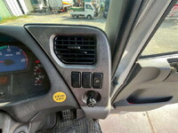 UD TRUCKS Quon Container Carrier Truck QKG-CD5ZA 2013 339,300km_22