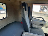 UD TRUCKS Quon Container Carrier Truck QKG-CD5ZA 2013 339,300km_25