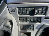 UD TRUCKS Quon Container Carrier Truck QKG-CD5ZA 2013 339,300km_26