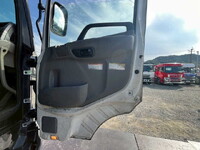 UD TRUCKS Quon Container Carrier Truck QKG-CD5ZA 2013 339,300km_34