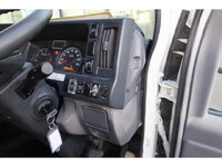 ISUZU Elf Double Cab TKG-NJR85A 2014 147,270km_28