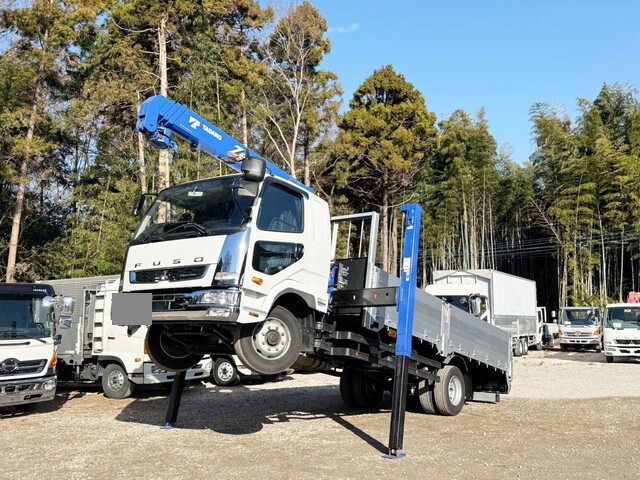 MITSUBISHI FUSO Fighter Self Loader (With 4 Steps Of Cranes) 2KG-FK62FZ 2024 684km